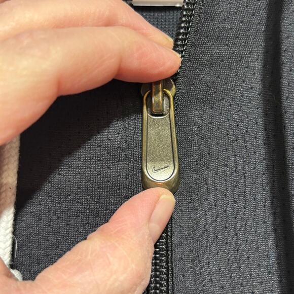 Nike Youth XL Black Hoodie Dri-FIT Full Zip Athletic Jacket Kids - Picture 5 of 11